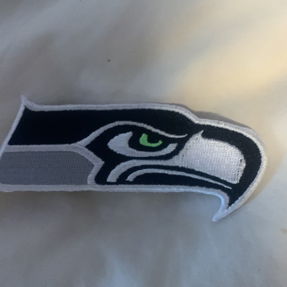 selling each patch individually 8$ - Picture 4 of 8